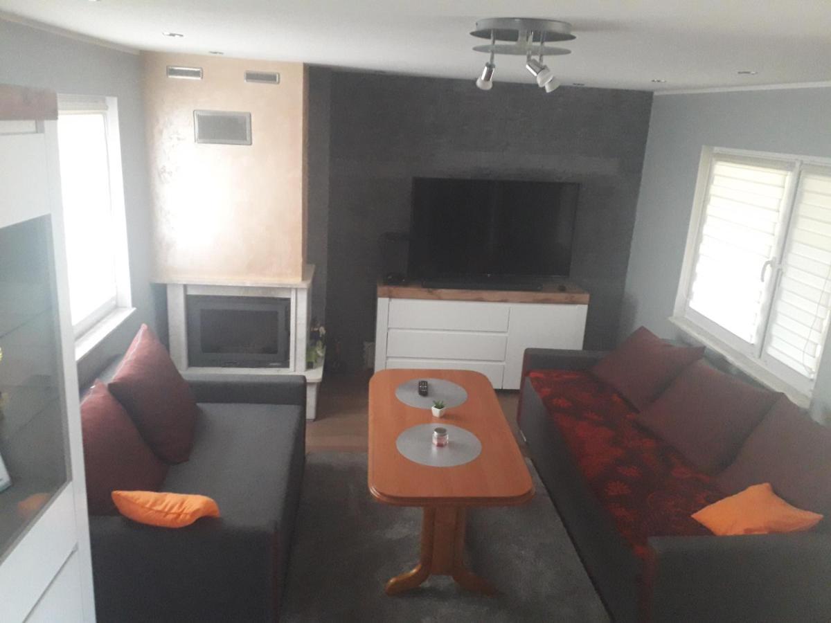 Hacjenda Lesny Zaulek Apartment Wlodawa Ngoại thất bức ảnh